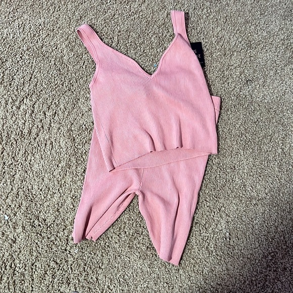 Almost famous pink 2 piece set - Picture 3 of 11